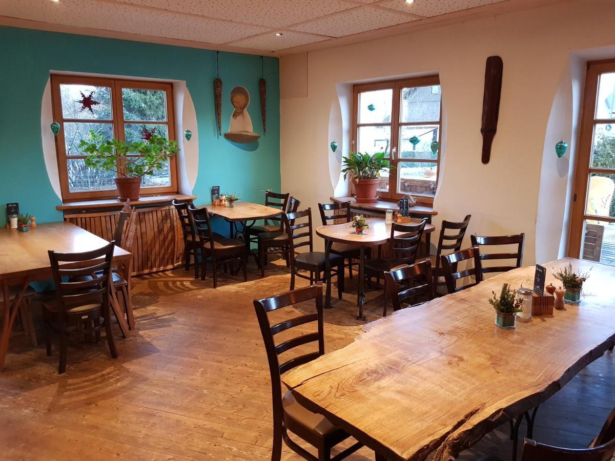 Schiff Bihlerdorf - Hostel Екстериор снимка