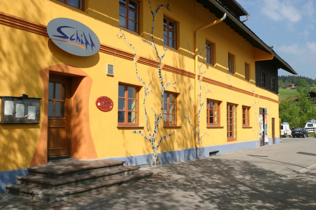 Schiff Bihlerdorf - Hostel Екстериор снимка