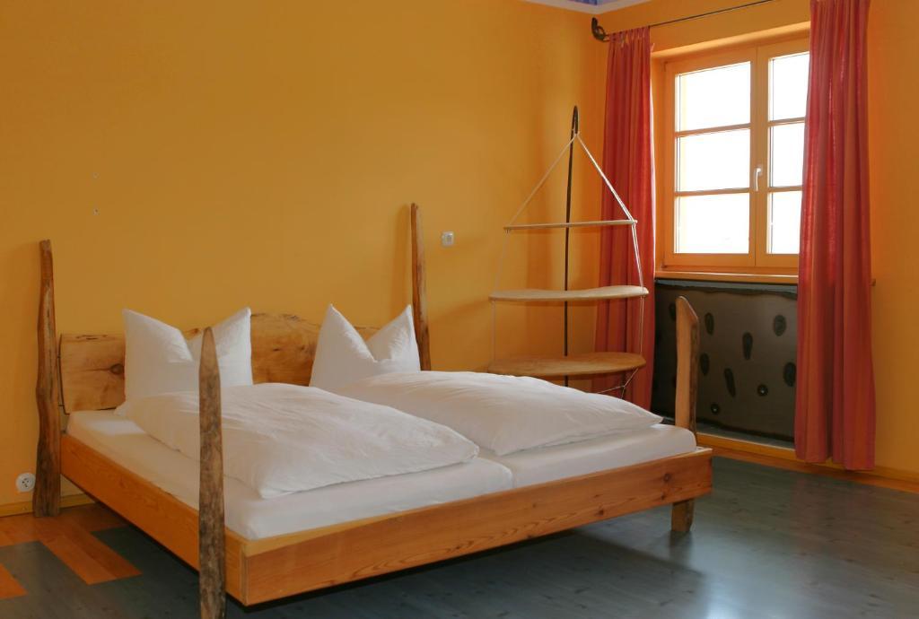 Schiff Bihlerdorf - Hostel Стая снимка