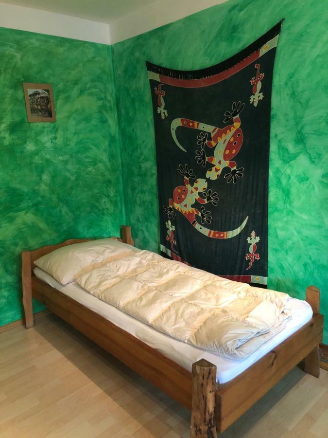 Schiff Bihlerdorf - Hostel Екстериор снимка