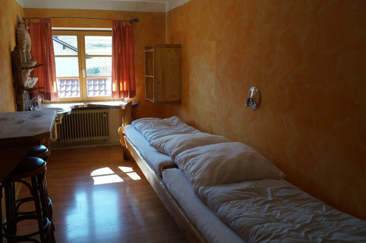Schiff Bihlerdorf - Hostel Екстериор снимка