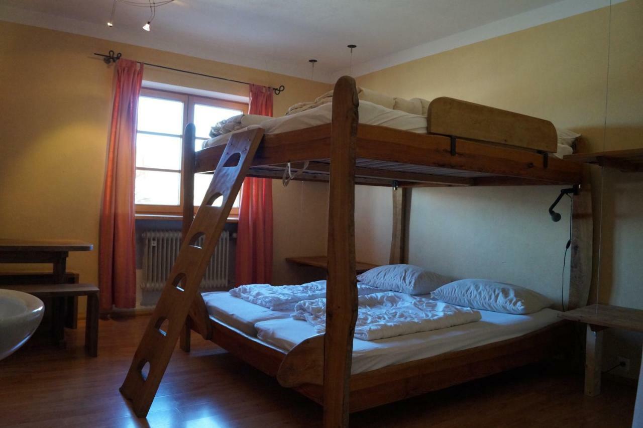 Schiff Bihlerdorf - Hostel Екстериор снимка