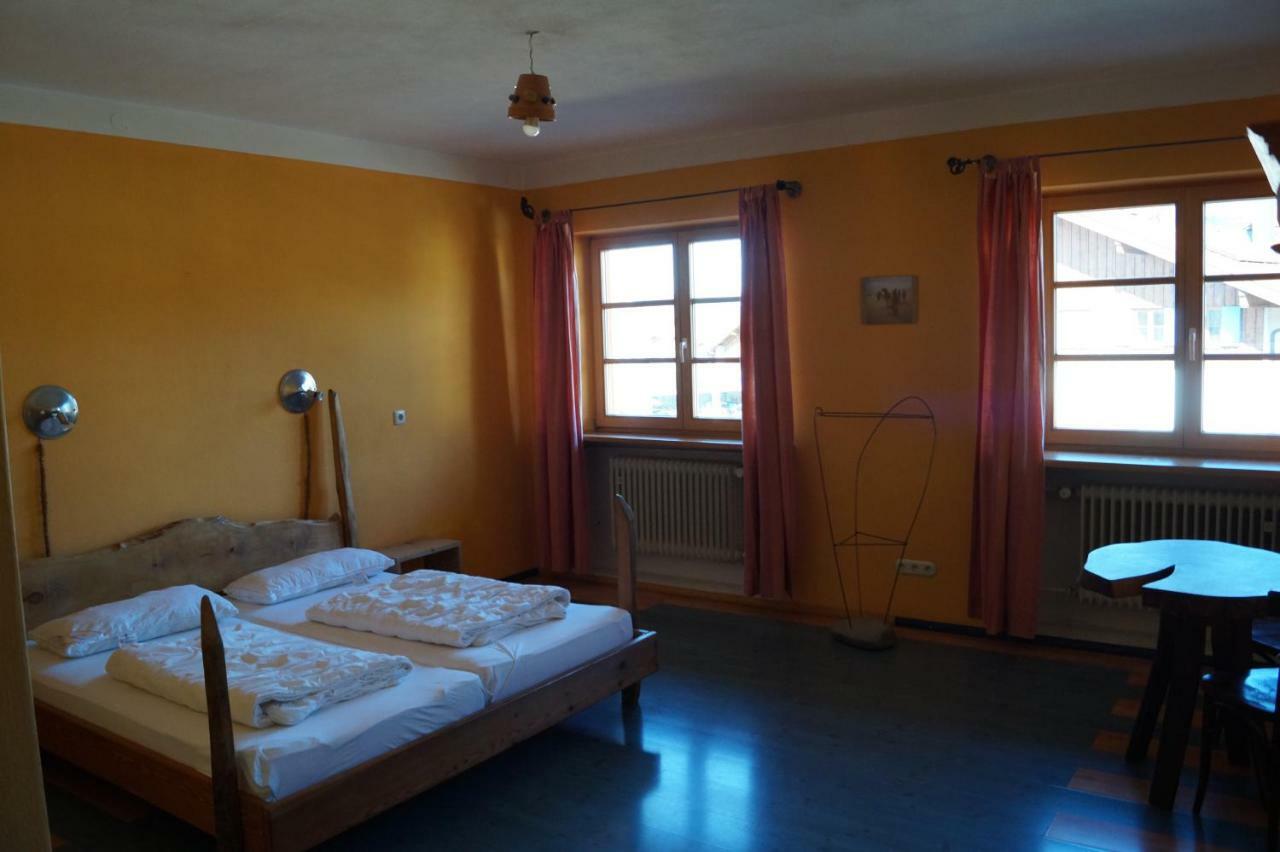 Schiff Bihlerdorf - Hostel Екстериор снимка