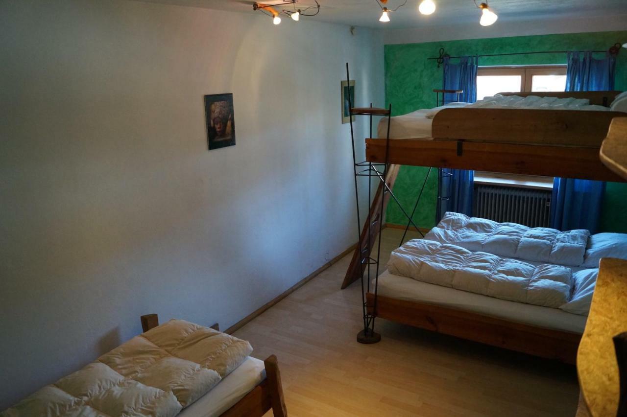 Schiff Bihlerdorf - Hostel Екстериор снимка