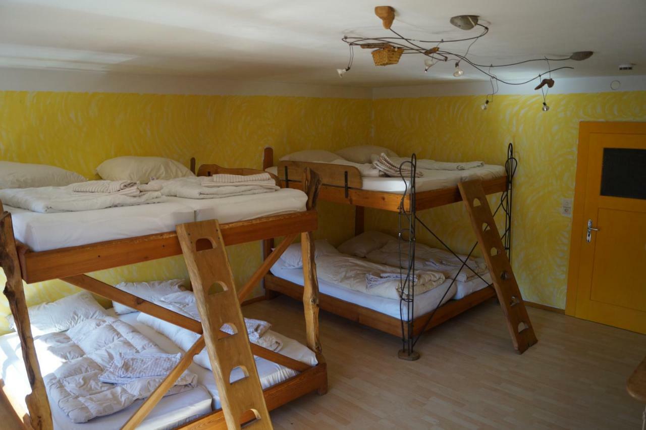 Schiff Bihlerdorf - Hostel Екстериор снимка