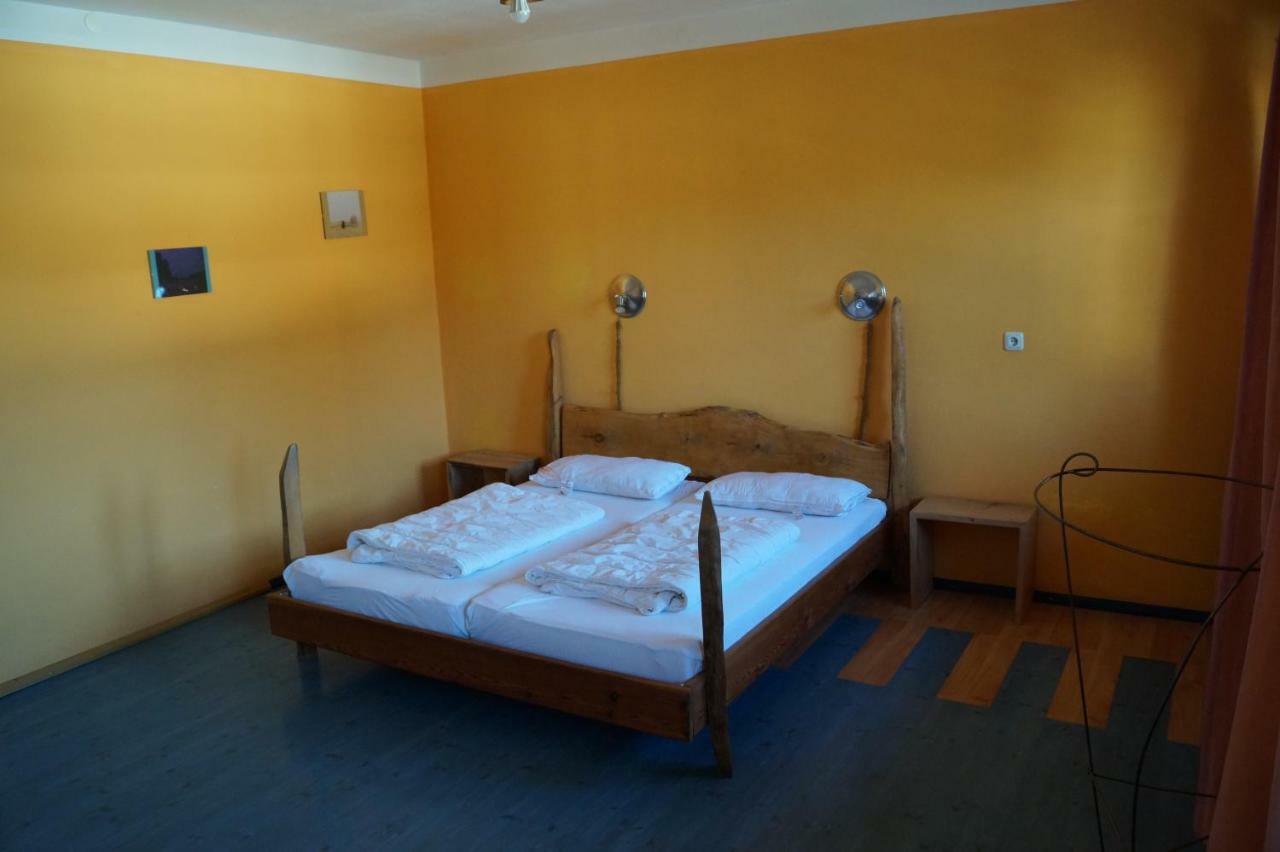 Schiff Bihlerdorf - Hostel Екстериор снимка