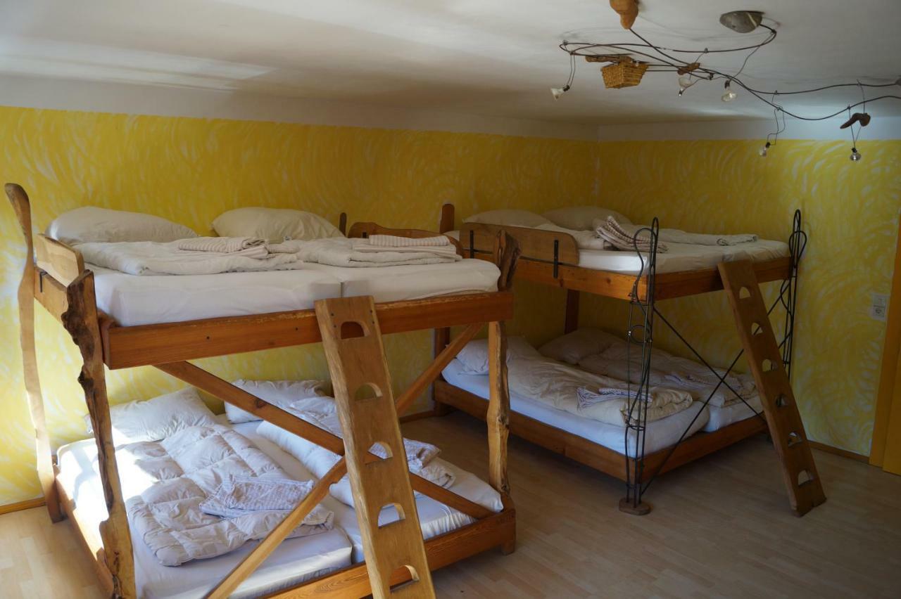 Schiff Bihlerdorf - Hostel Екстериор снимка